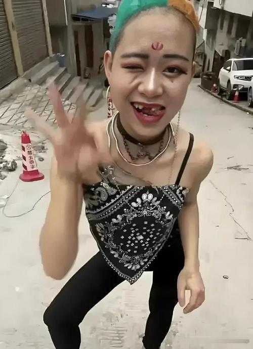186的猥琐妞怎么改变现状