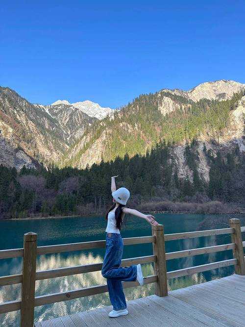 代练妈妈客服费用估算及收费标准