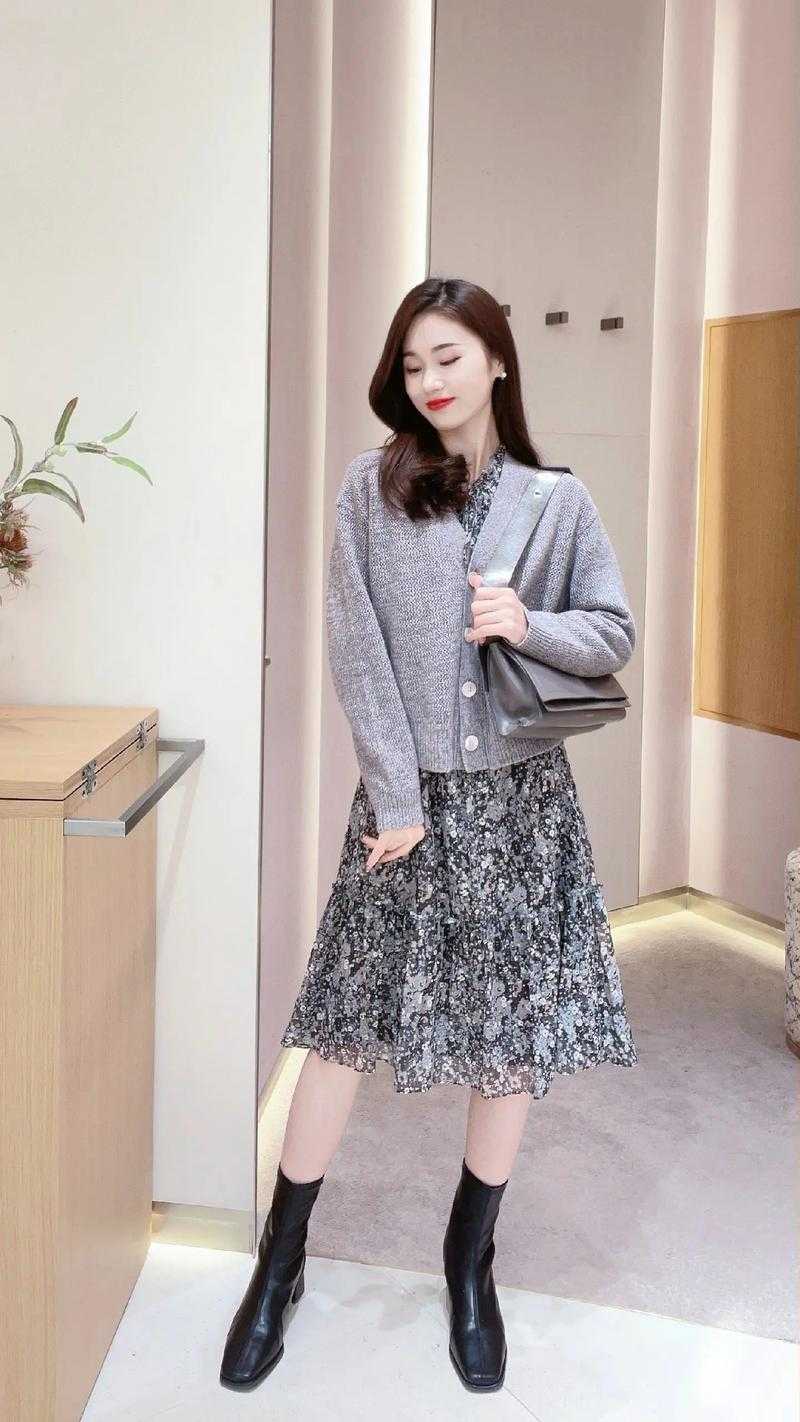 雅典娜李玲最新私服大公开 跟着时尚博主学春日穿搭小心机
