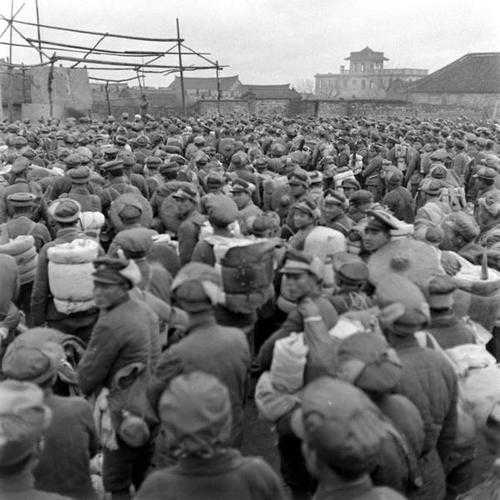 《如何理解1965年香江豪门的崛起之路?》