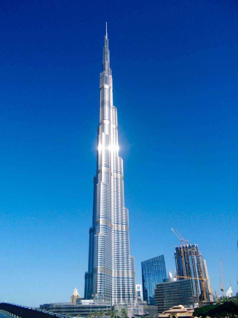 探索地标建筑：神秘的超高建筑——100层的楼现身何处？