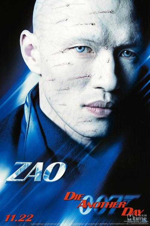 角色(Role):007系列电影研究者-爱好者 任务(Task):分析007系列电影中的反派角色塑造及其对剧情推动的作用 格式(Format):分点列出反派角色名称、动机、对剧情的关键影响,每部分需简要说明