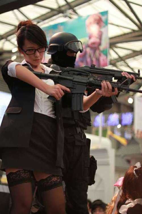 2025 CS美女模型手机版下载全攻略:安全适配技巧